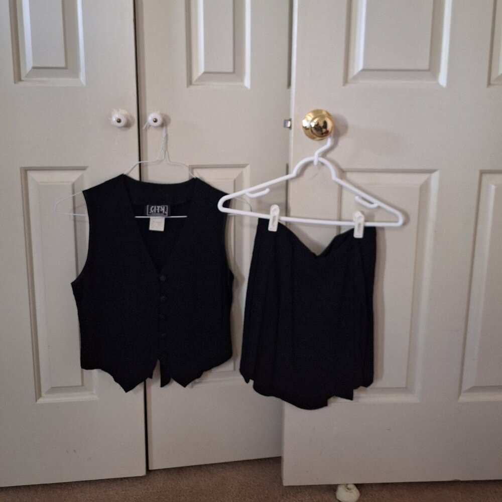 Vest/Skort Coordinated Set